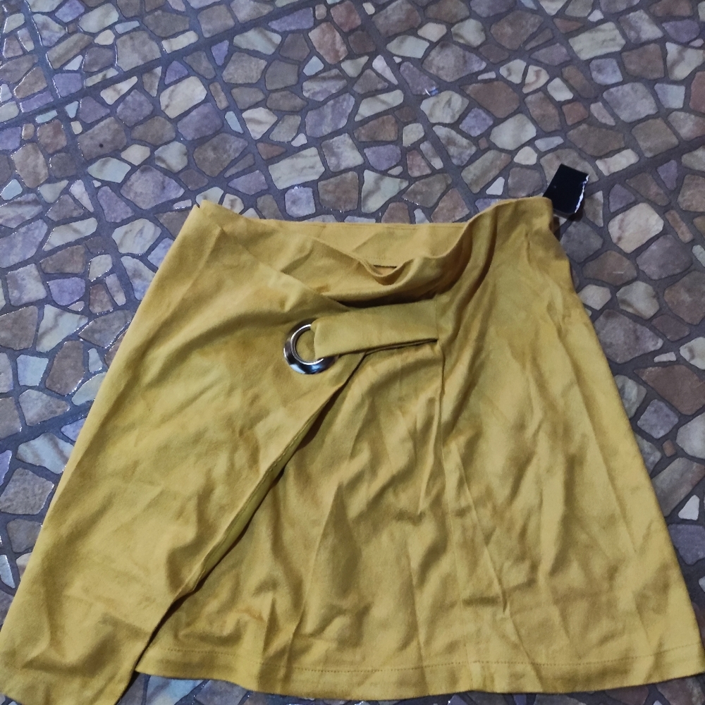Forever 21 skirt